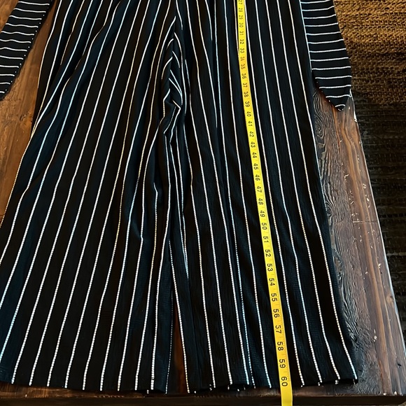 Lane Bryant 18/20 Black & White Pinstripe Jumpsuit - Picture 11 of 17